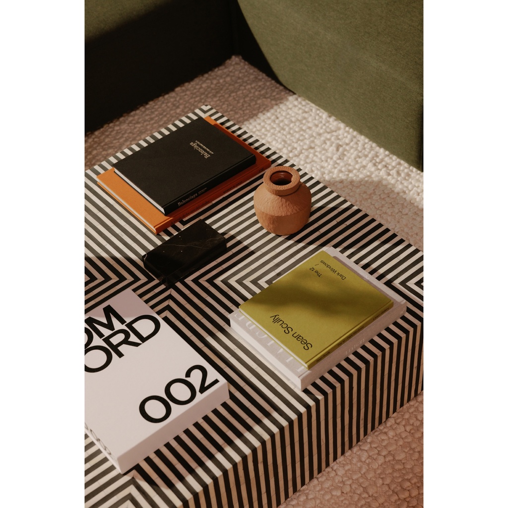 Terning Coffee Table Black and White - 4